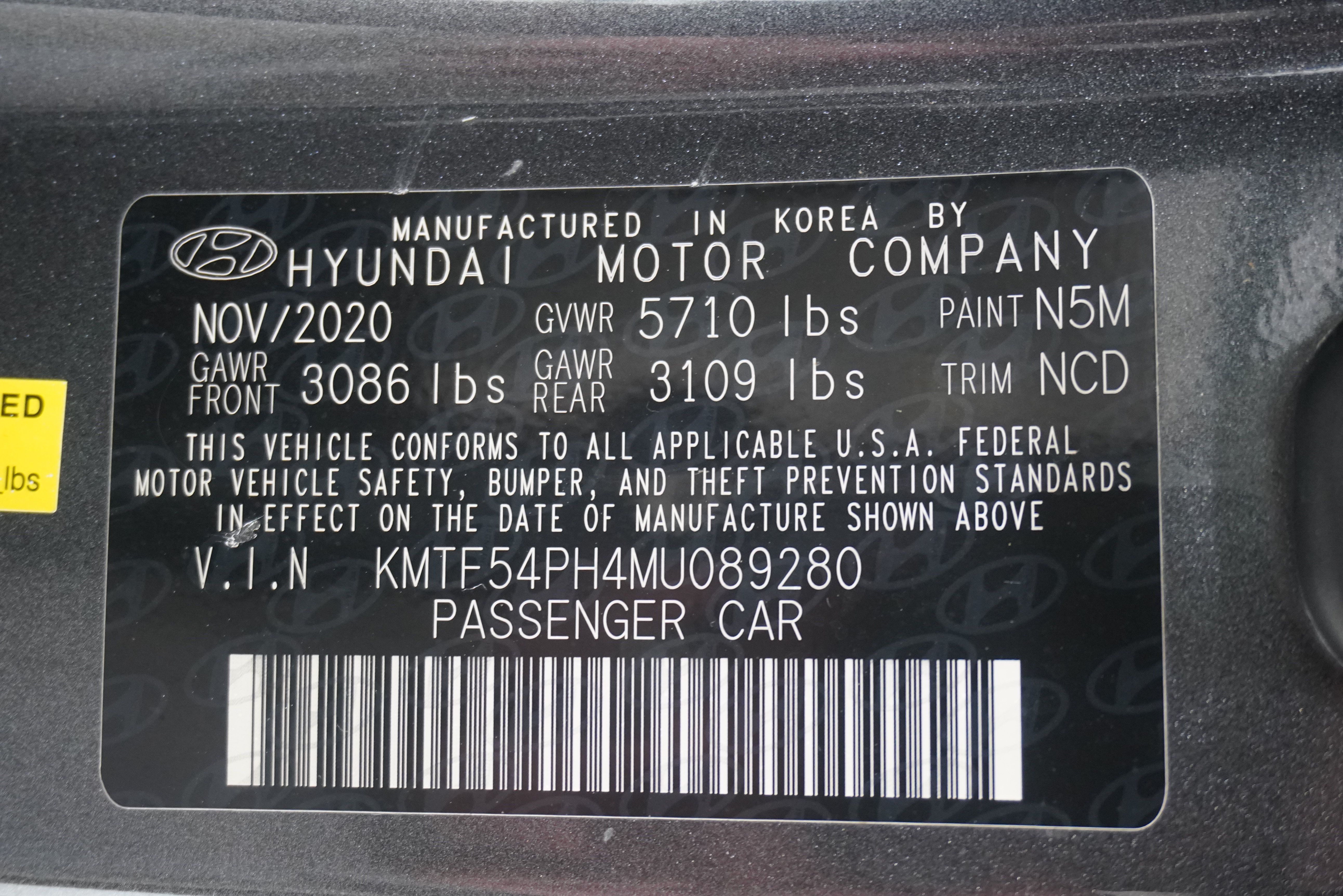 Used 2021 Genesis G90 5.0 Ultimate RWD image 39