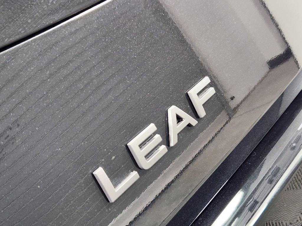 New 2026 Nissan Leaf w/ Floor Mat Package (S+) FWD image 8