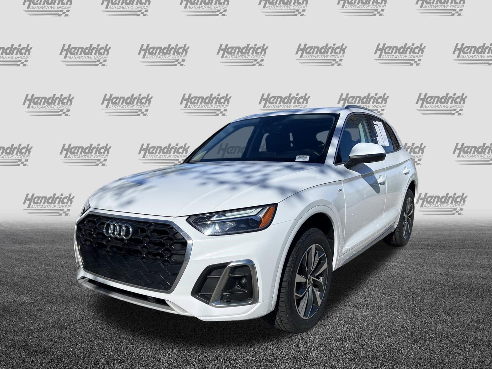 Certified 2023 Audi Q5 2.0T Premium w/ Convenience Package image 5