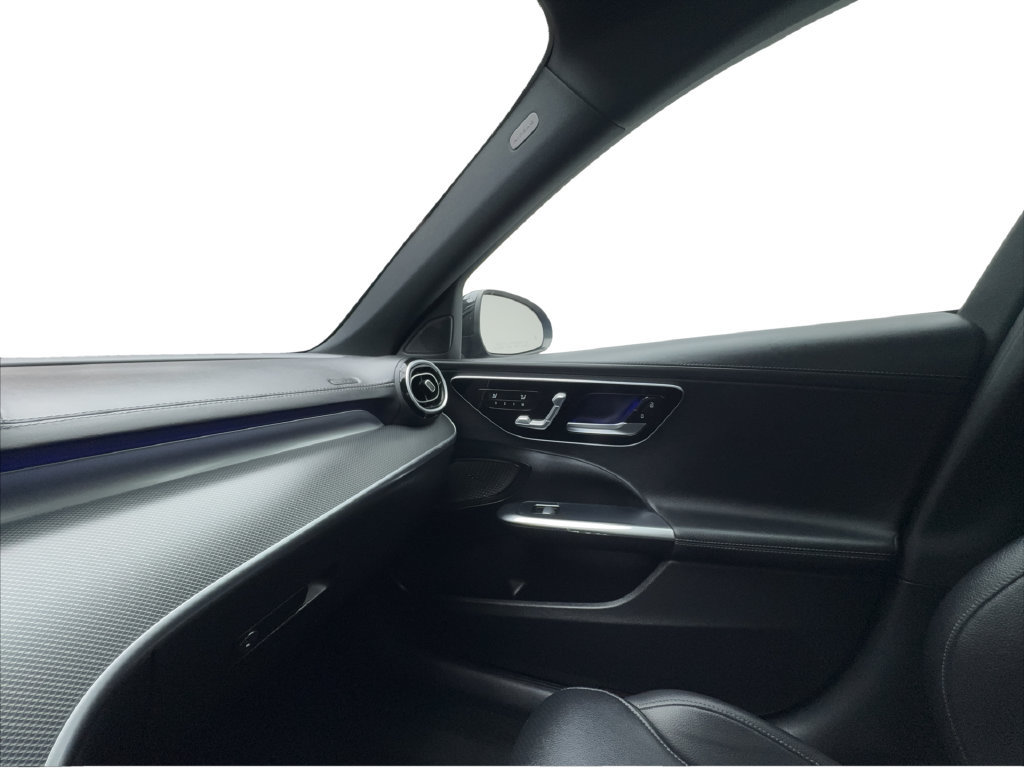 Used 2023 Mercedes-Benz C 300 Sedan image 28