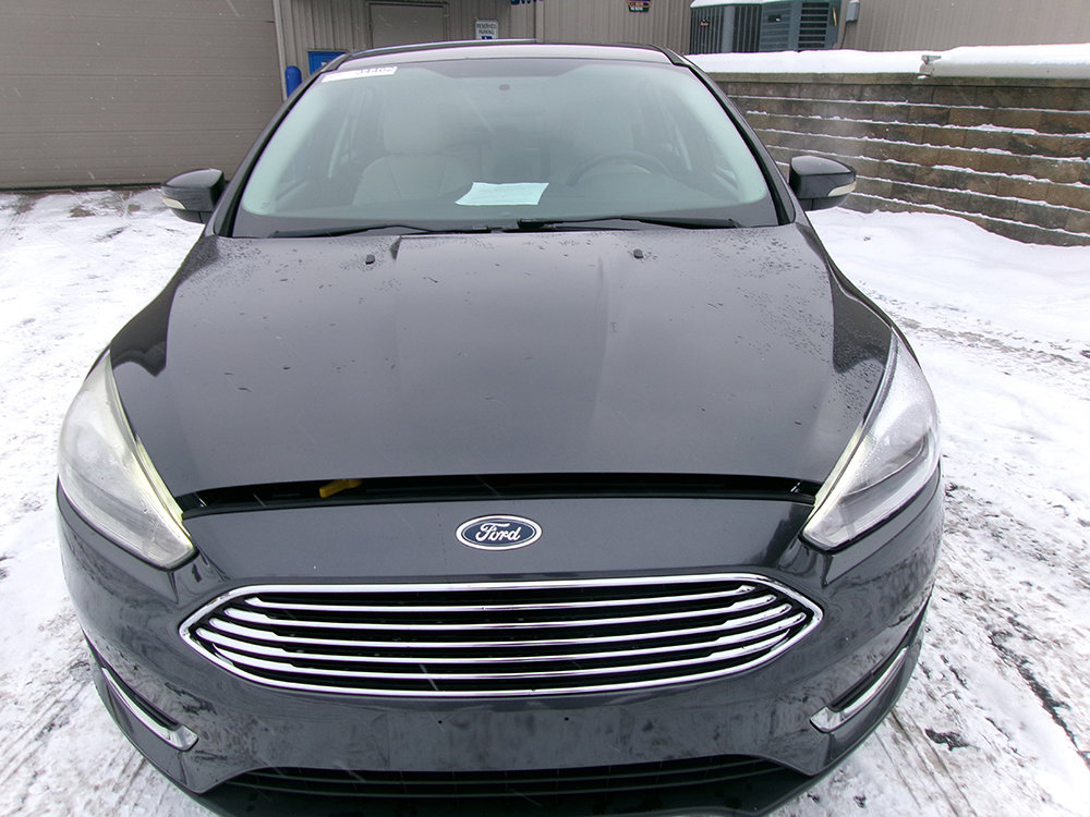 Used 2016 Ford Focus Titanium w/ Exterior Protection Package FWD image 2