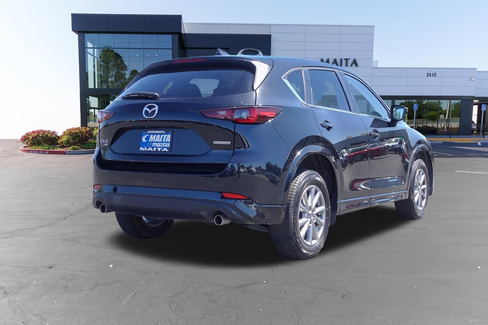 Certified 2025 MAZDA CX-5 AWD 2.5 S w/ Preferred Package image 4