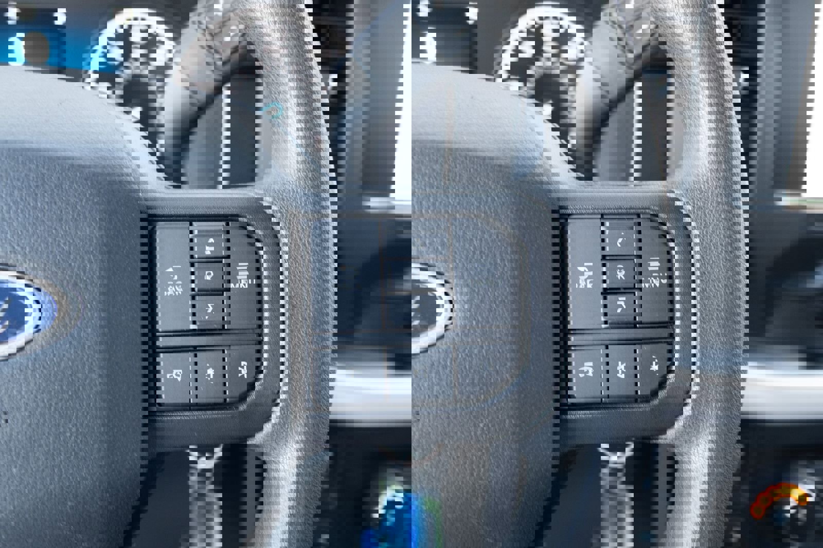 Used 2023 Ford F150 XLT w/ Trailer Tow Package image 7