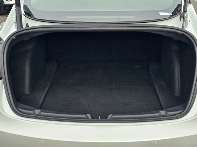 Used 2021 Tesla Model 3 Standard Range Plus image 11