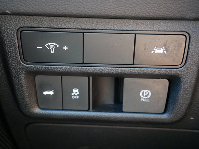 Used 2023 Hyundai Sonata SEL FWD image 16