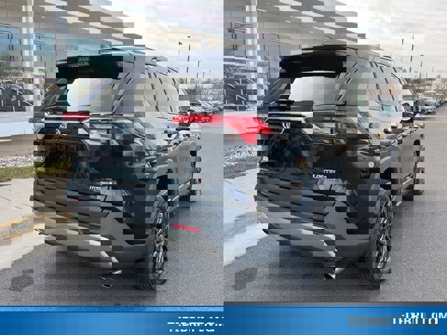 Used 2022 Toyota RAV4 Limited image 8