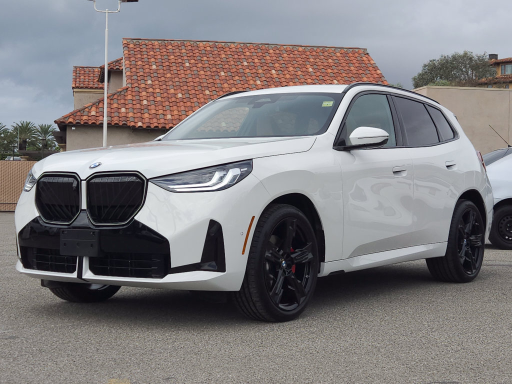 Used 2026 BMW X3 xDrive30i w/ Premium Package AWD/4WD image 3