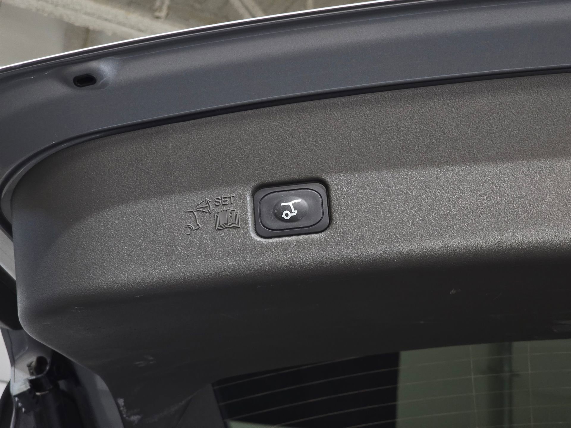 Used 2024 Lincoln Nautilus Reserve w/ Equipment Group 202A image 43