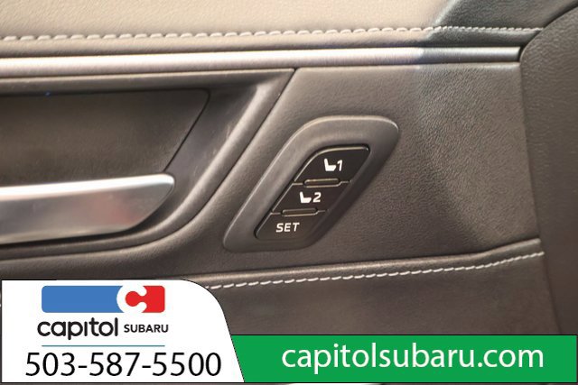 Used 2021 Toyota Venza XLE w/ Carpet Mat Package (TMS) AWD/4WD image 12
