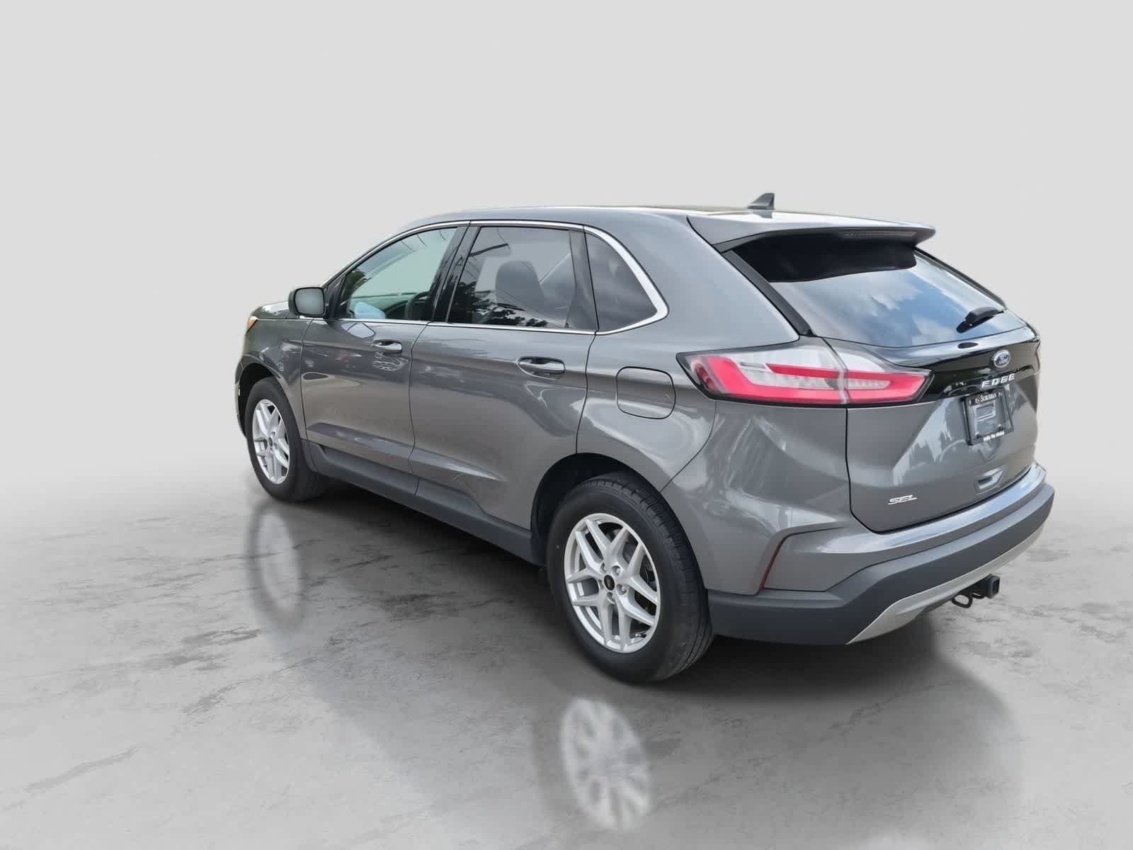 Certified 2024 Ford Edge SEL w/ Convenience Package AWD/4WD image 6