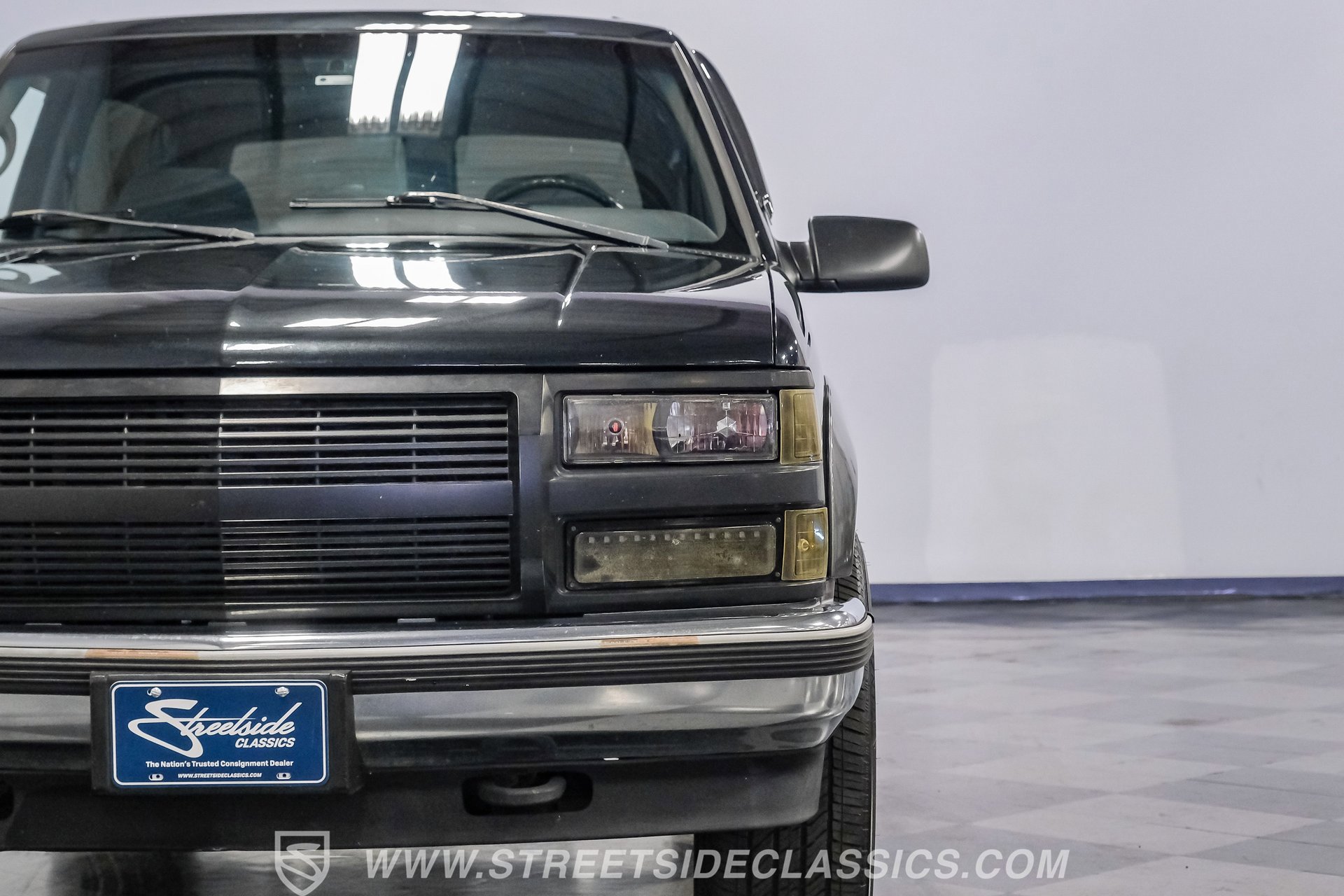 Used 1995 Chevrolet Tahoe 4WD 2-Door image 19