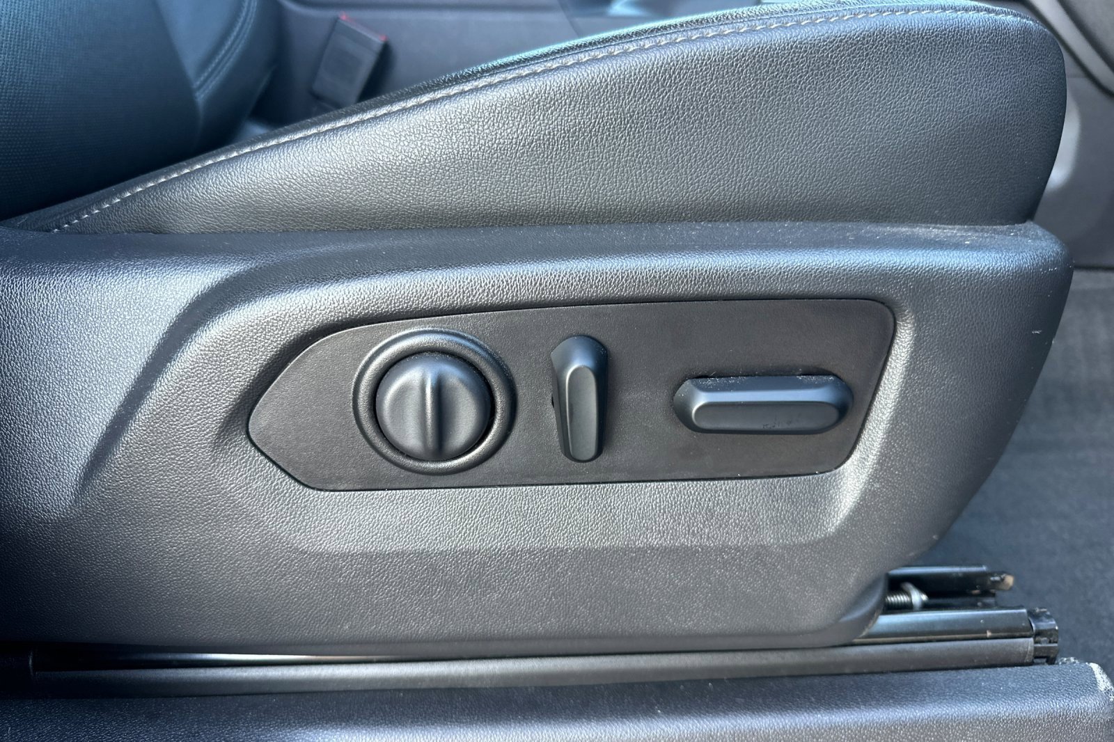 Used 2020 GMC Sierra 1500 SLT w/ SLT Premium Plus Package image 20