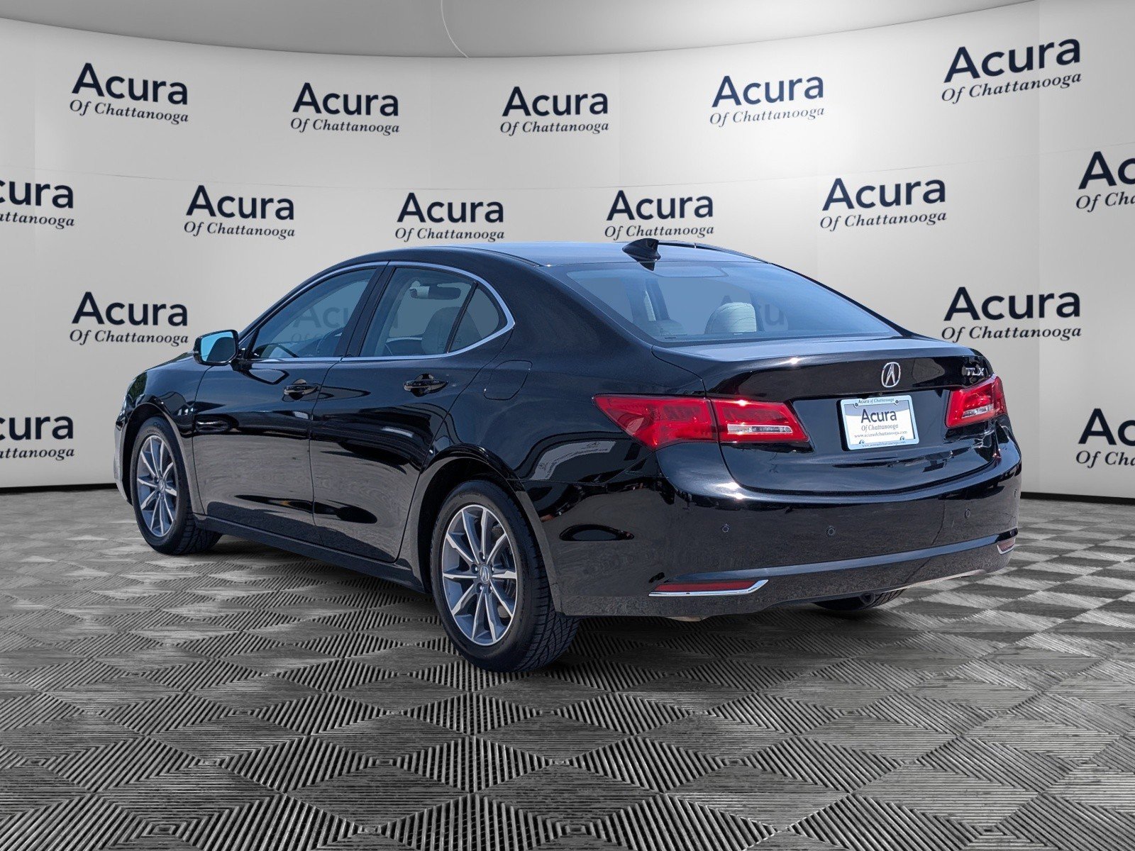 Certified 2018 Acura TLX w/ Technology Package FWD image 7
