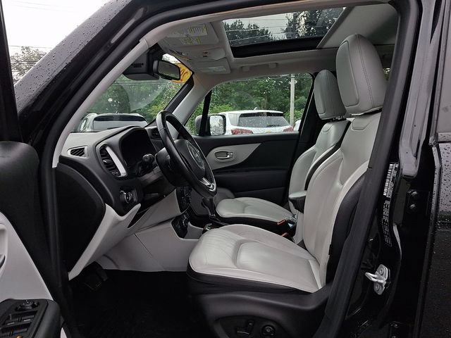 Used 2020 Jeep Renegade Limited w/ Safety and Security Group AWD/4WD image 24