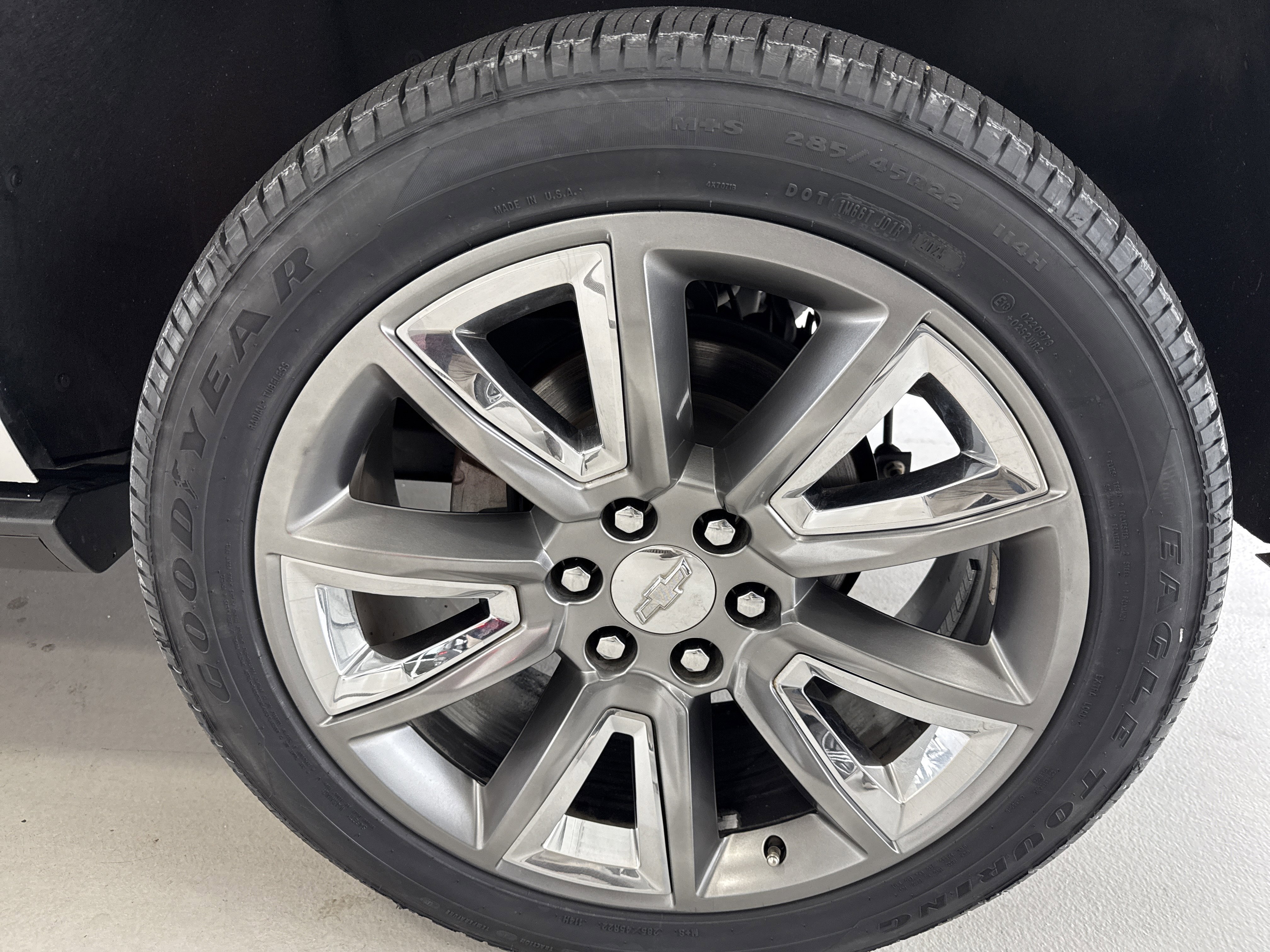 Used 2017 Chevrolet Tahoe Premier image 12