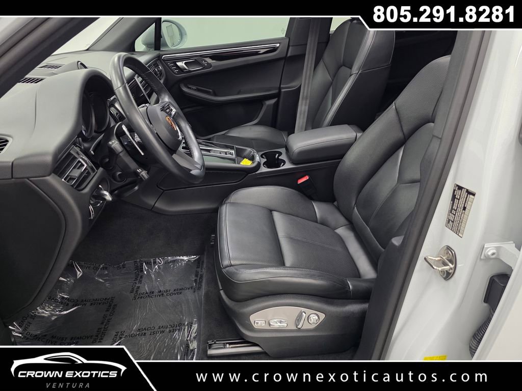 Used 2023 Porsche Macan S AWD/4WD image 23