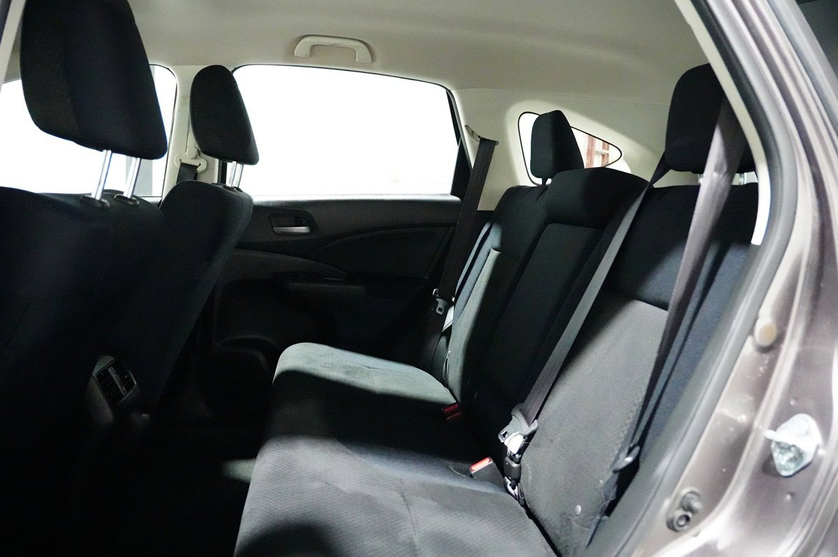 Used 2015 Honda CR-V LX image 16