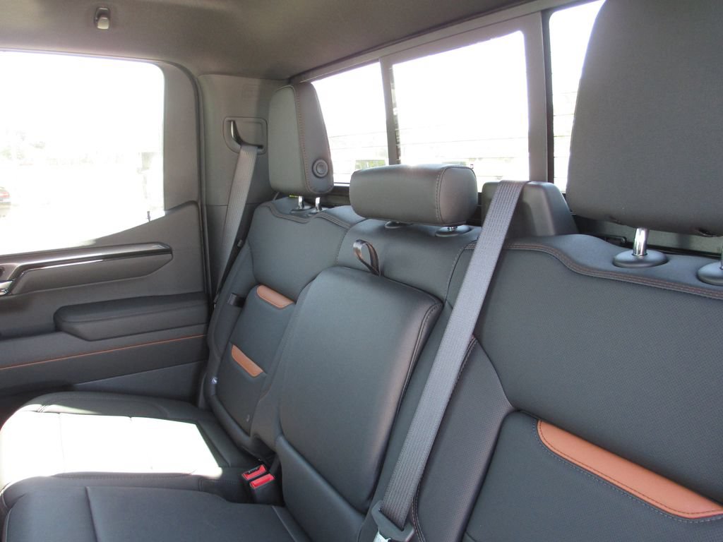 New 2026 GMC Sierra 1500 AT4 w/ AT4 Premium Package AWD/4WD image 16