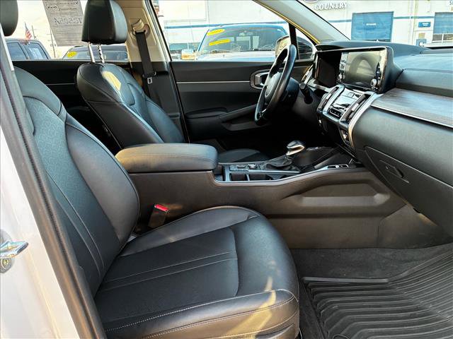 Used 2022 Kia Sorento X-Line EX image 15