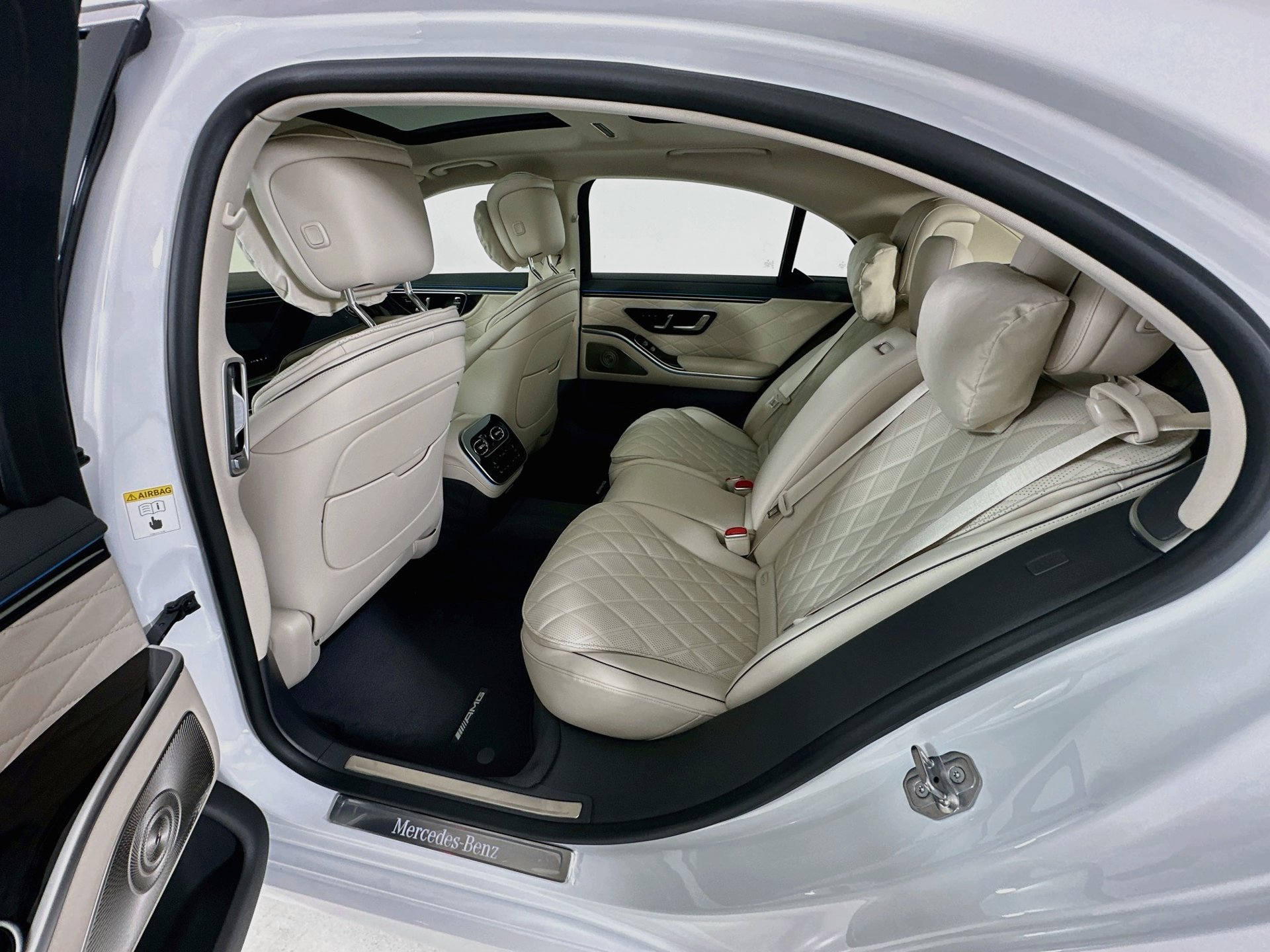 New 2027 Mercedes-Benz S 580 4MATIC Sedan image 27