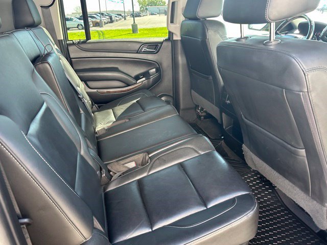 Used 2018 Chevrolet Suburban LT AWD/4WD image 39