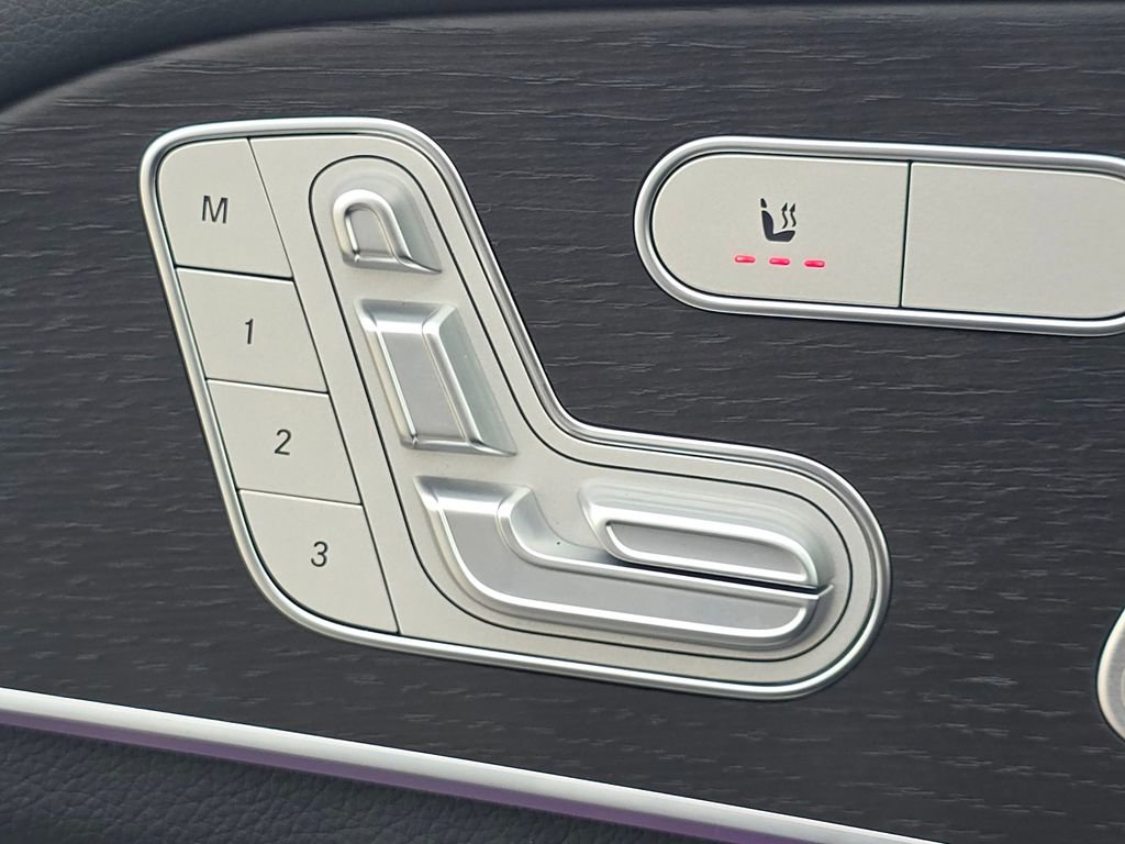 Certified 2023 Mercedes-Benz GLE 350 4MATIC w/ Premium Package image 7