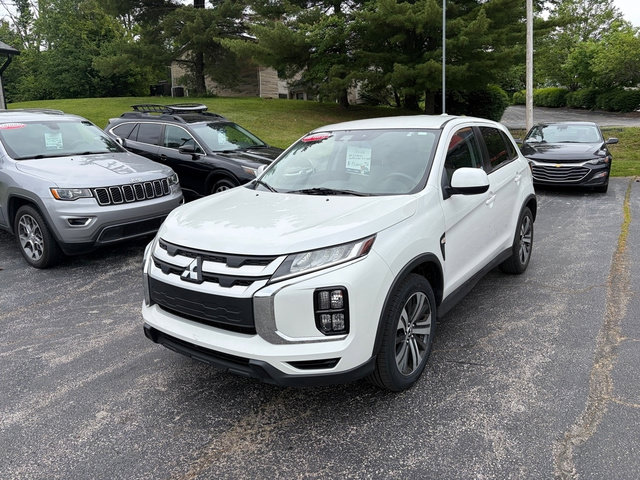 Used 2021 Mitsubishi Outlander Sport ES FWD image 2