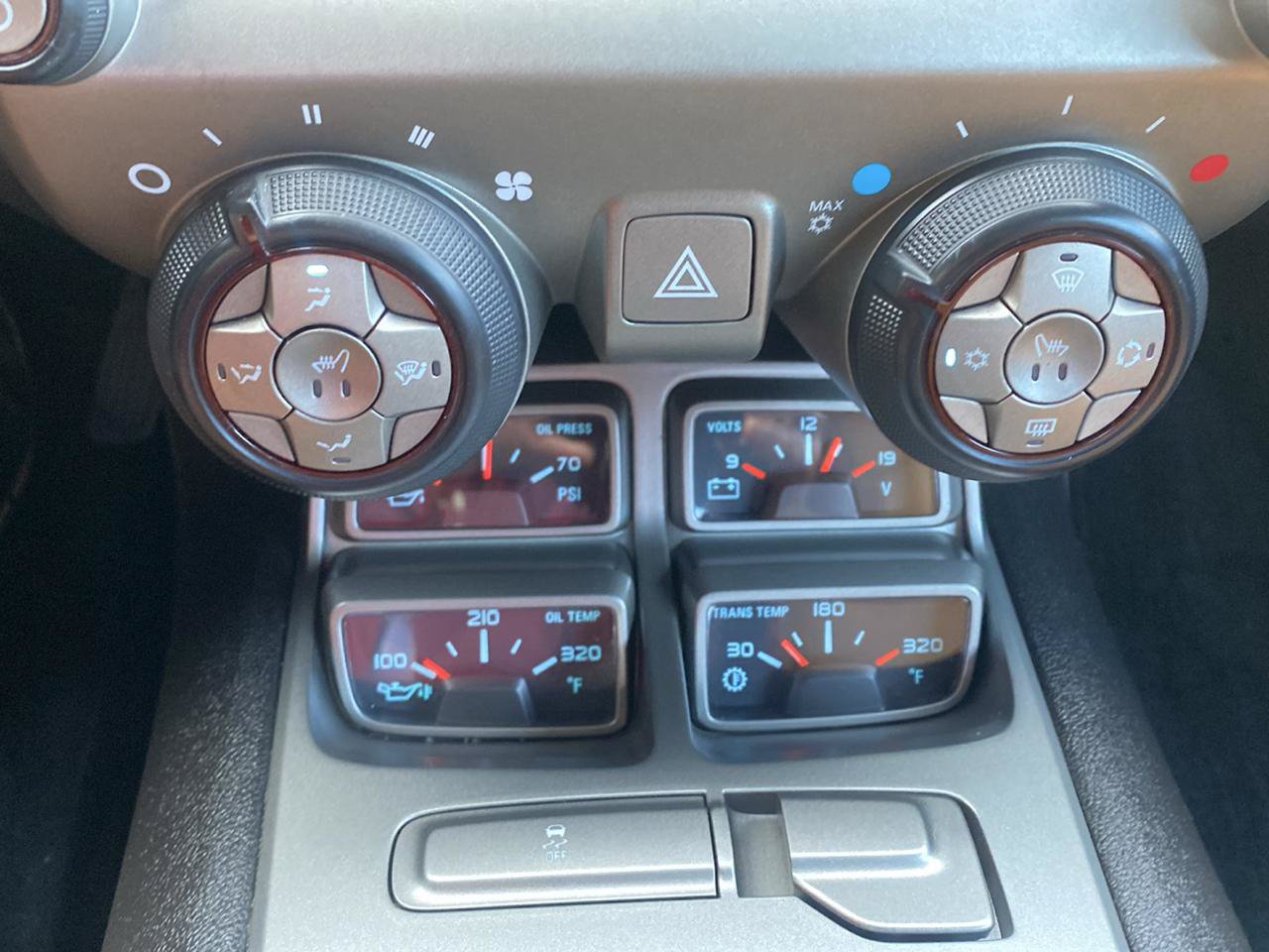 Used 2013 Chevrolet Camaro SS w/ Dusk Special Edition RWD image 17