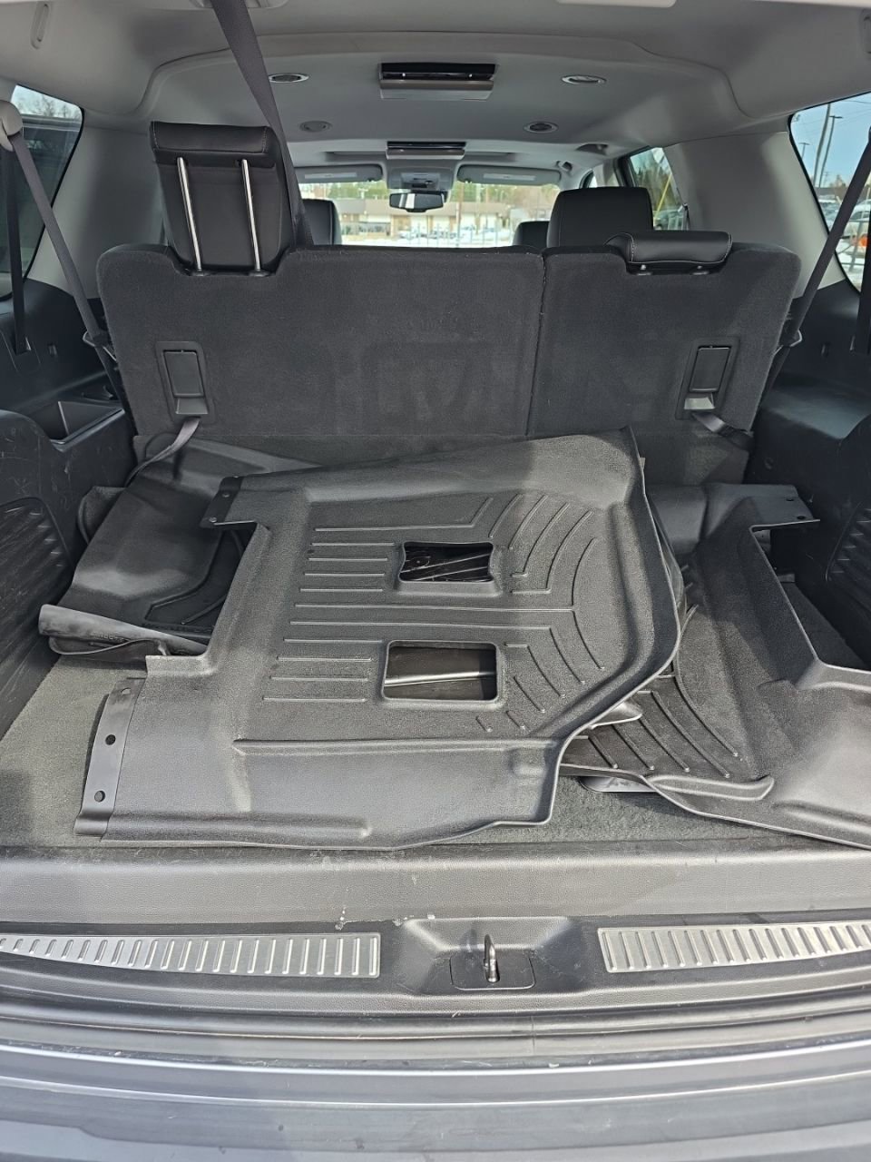 Used 2020 Chevrolet Suburban LT image 19