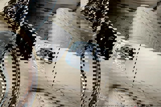 Used 2016 Mercedes-Benz S 550 Sedan image 16