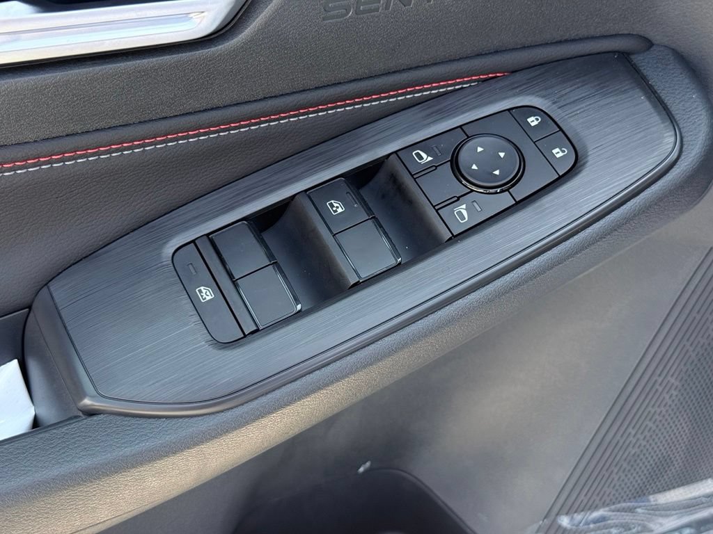 New 2026 Nissan Sentra SR w/ SR Premium Package FWD image 18