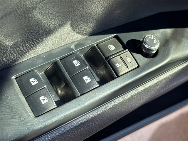 Used 2020 Toyota Camry XSE image 18