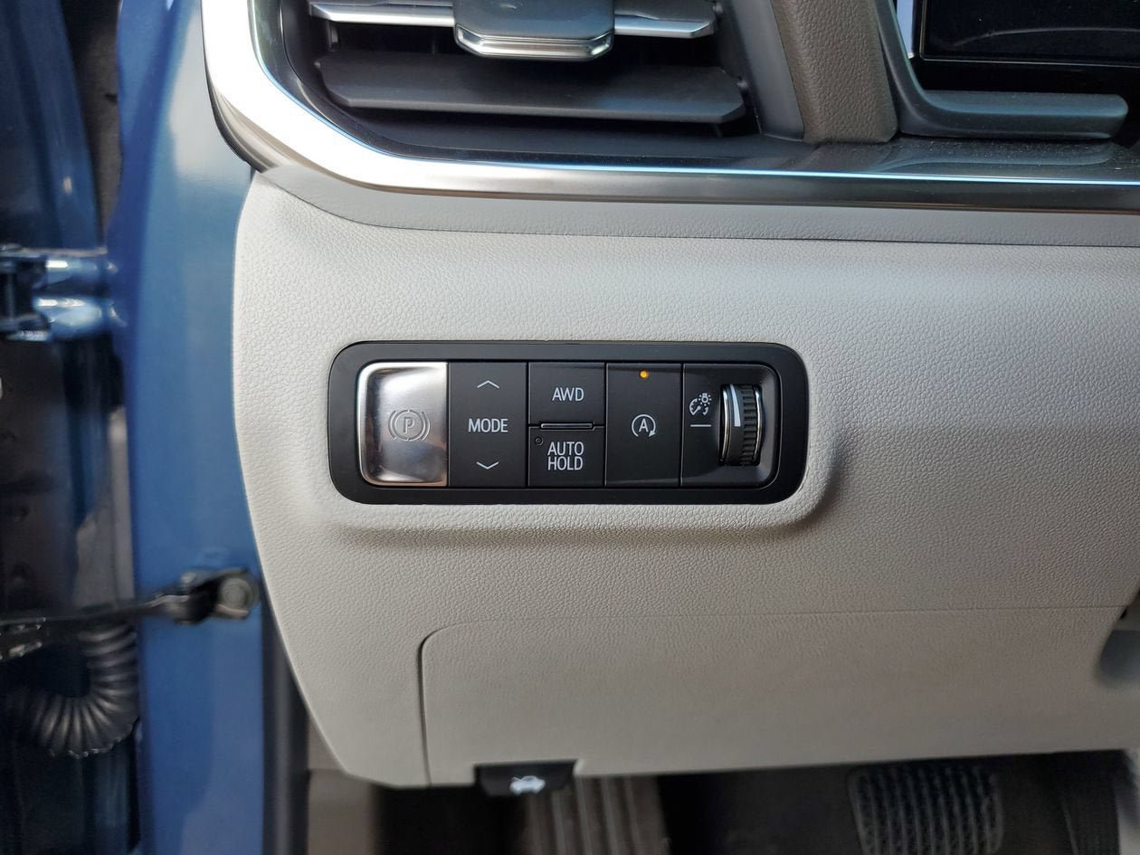 New 2026 GMC Terrain Denali AWD/4WD image 29