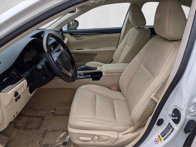 Used 2013 Lexus ES 350 w/ Luxury Pkg FWD image 11