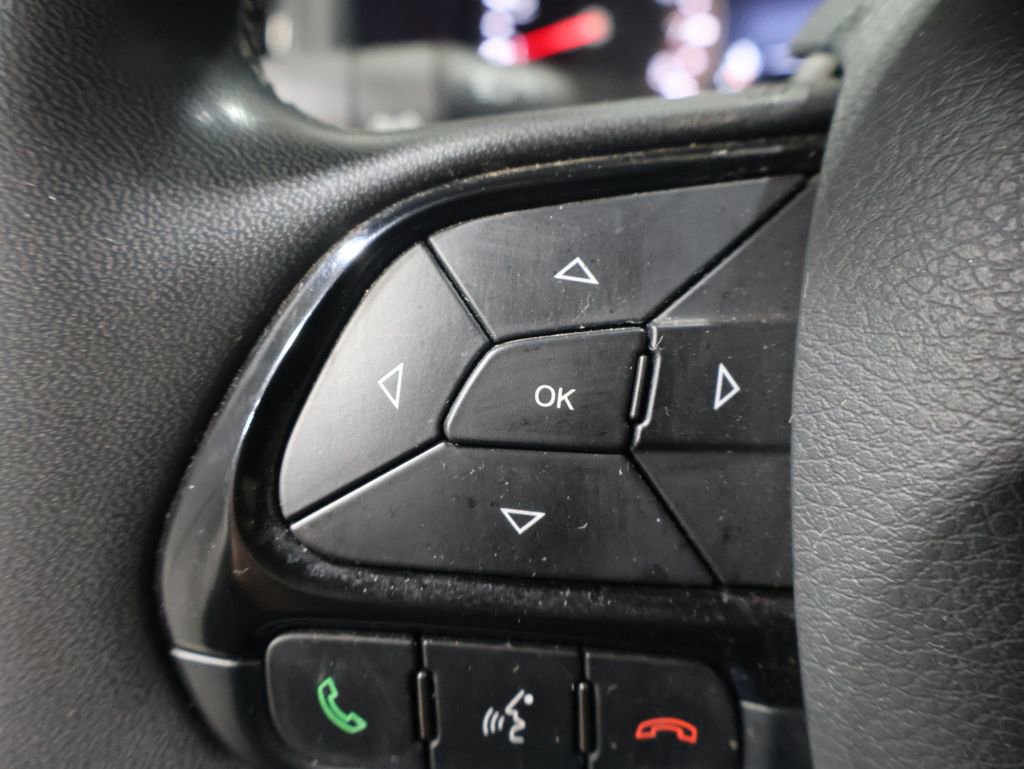 Used 2022 Jeep Renegade Altitude image 34