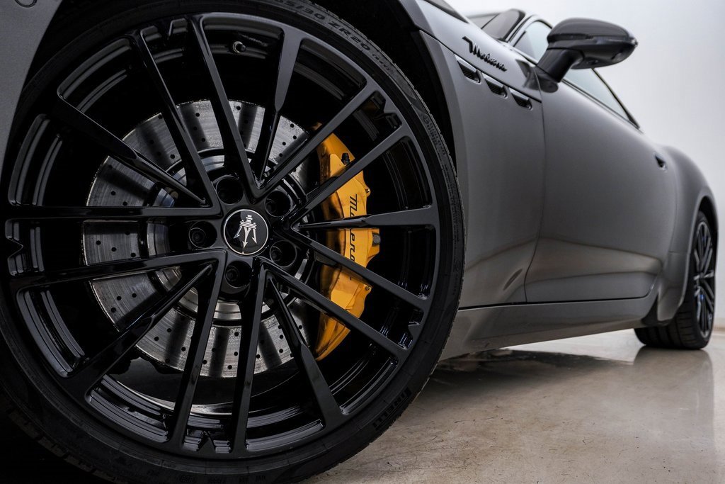 Certified 2024 Maserati GranTurismo Modena image 5