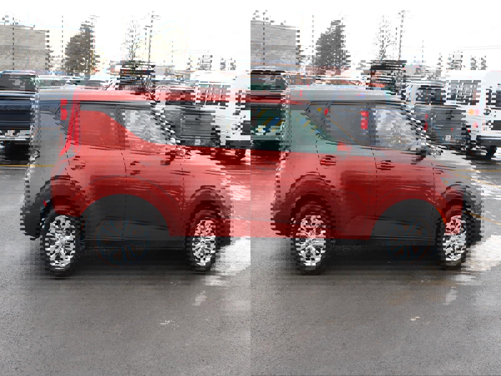 Used 2020 Kia Soul LX image 3