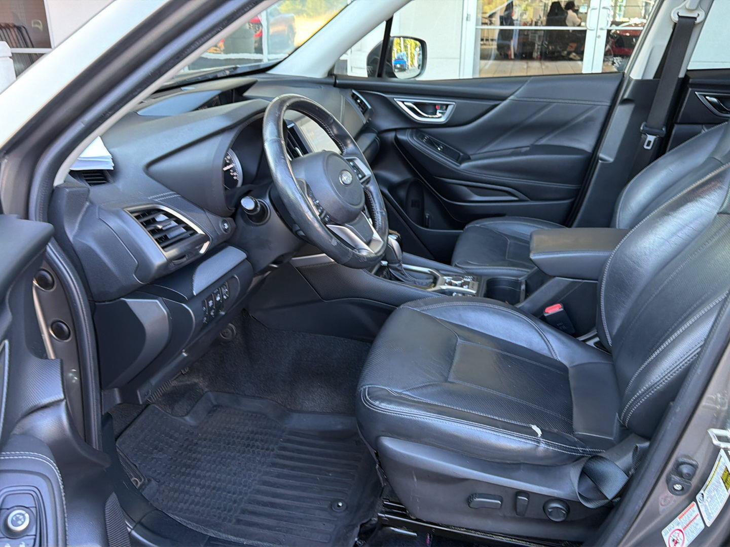 Used 2020 Subaru Forester Limited w/ Popular Package #3 AWD/4WD image 10