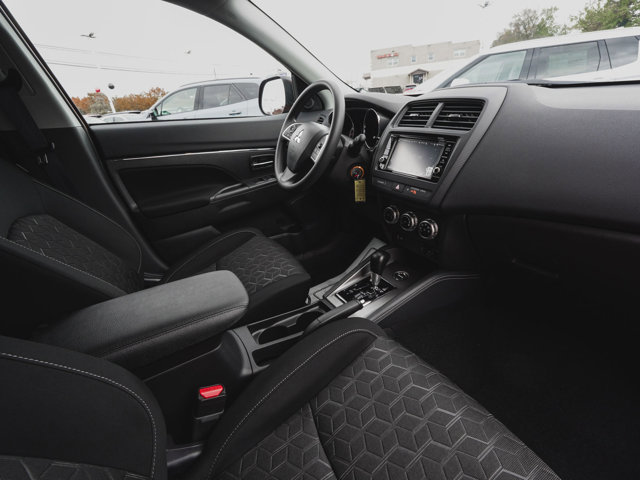 New 2025 Mitsubishi Outlander Sport ES image 37