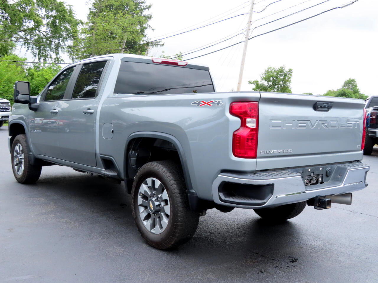 Used 2024 Chevrolet Silverado 2500 LT image 4
