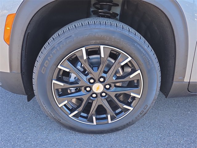 New 2026 Chevrolet Traverse LT w/ Sun and Wheel Package image 9