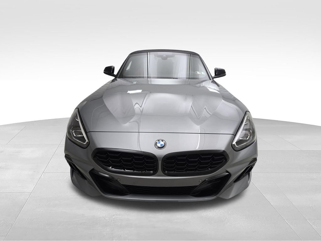 New 2026 BMW Z4 M40i w/ Premium Package RWD image 3