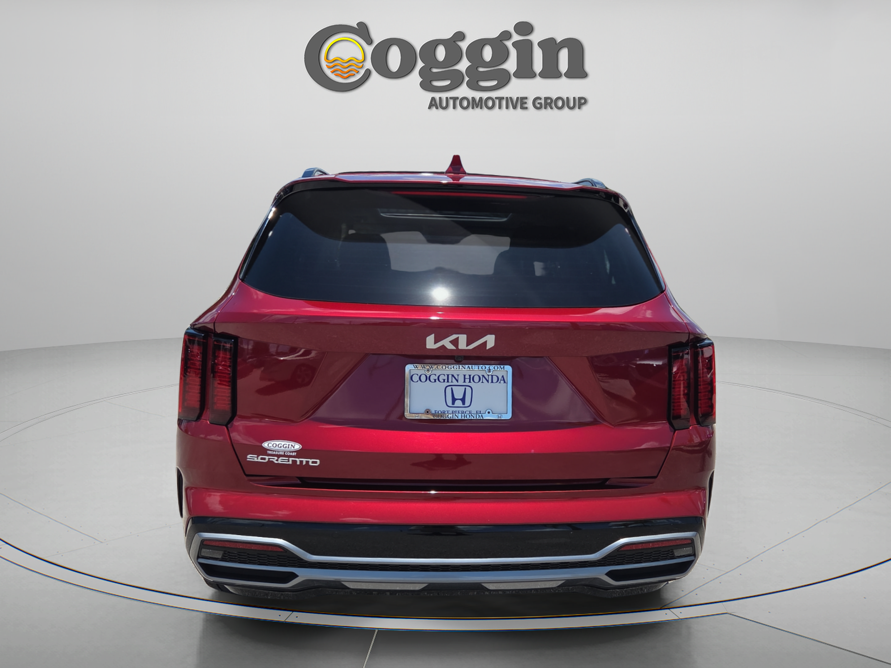 Used 2023 Kia Sorento S w/ Panoramic Sunroof Package FWD image 4