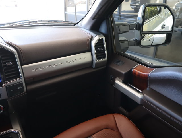 Used 2022 Ford F250 King Ranch w/ King Ranch Ultimate Package AWD/4WD image 21