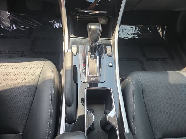 Used 2017 Honda Accord Touring image 18