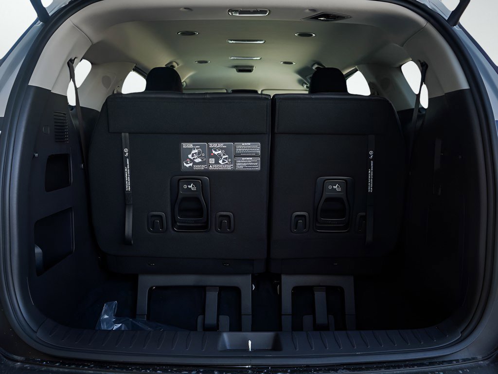 New 2026 Kia Carnival EX FWD image 8
