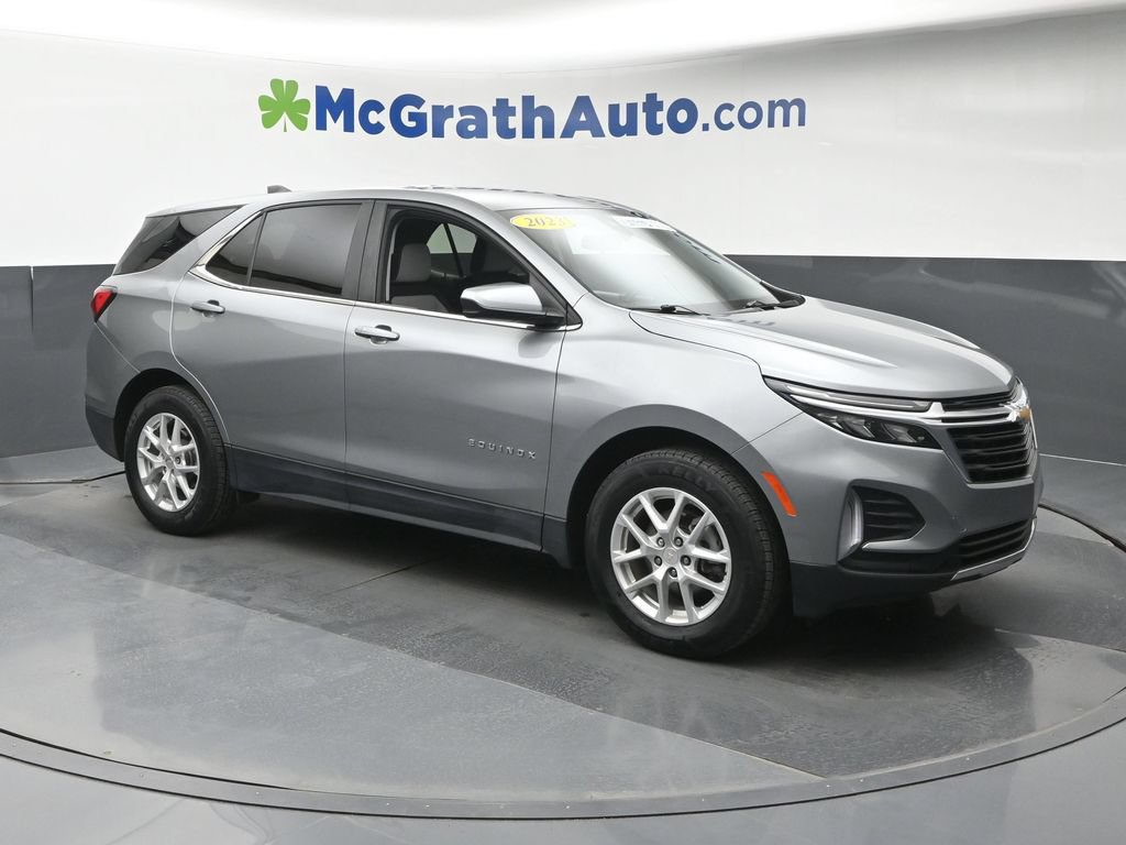 Used 2023 Chevrolet Equinox LT FWD image 2