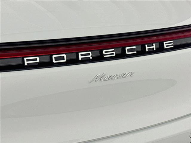 Certified 2026 Porsche Macan Turbo AWD/4WD image 25