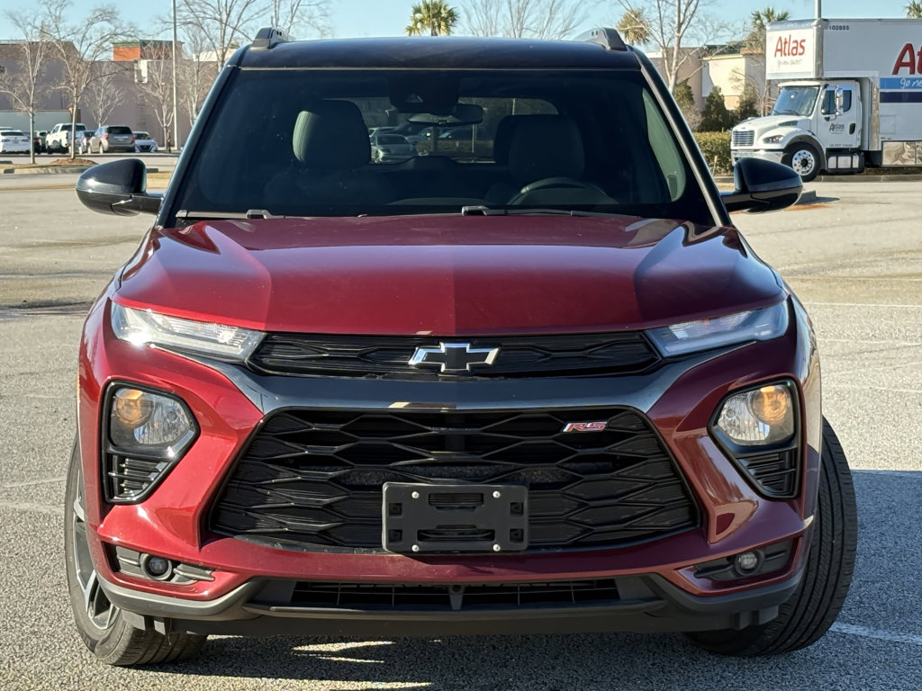 Used 2022 Chevrolet TrailBlazer RS image 2