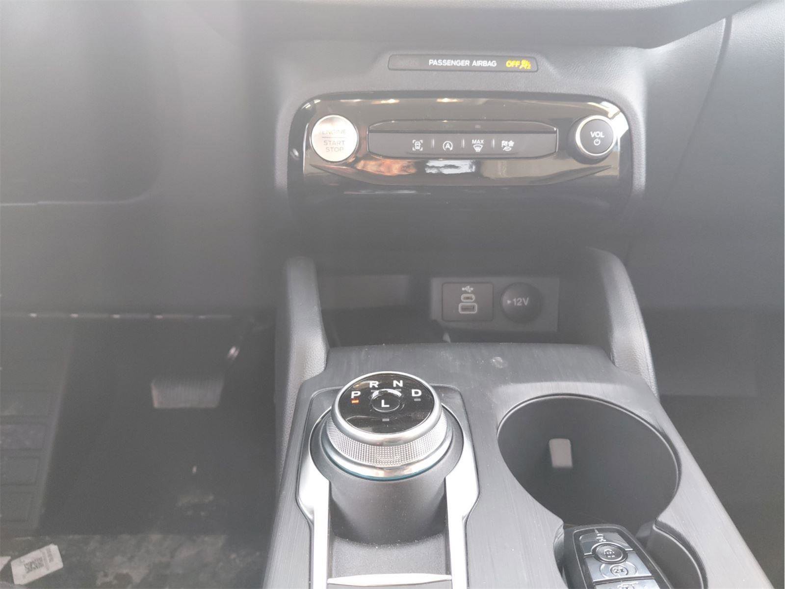 New 2026 Ford Escape Active w/ Active Premium Tech Pack image 11